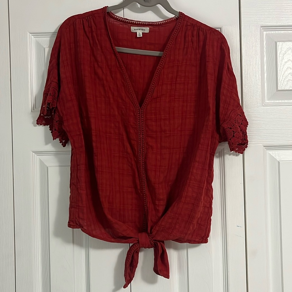 Red, size Large, shirt with crochet sleeve detail and tie hem